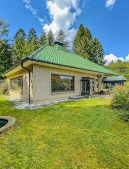 Schmuckstück mit Entwicklungspotenzial und zusätzlichem Bauplatz in Bendestorf - Bendestorf