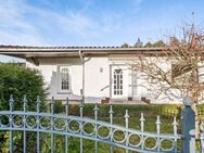 KAMIN - SAUNA - POOL - GARAGE Bungalow in familiärer Tegeler Siedlung - Berlin