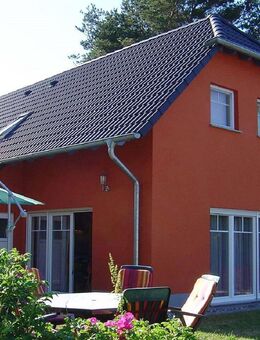 Zwischen Kiefern und Strand - Häuschen (DHH) im idyllischen Ostseebad Baabe - by Rujana - Baabe (Ostseebad)