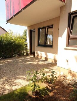 NEU im Angebot: Gemütliche 2-ZW mit Terrasse und Stellplatz ab 01.11.2025! - Würzburg