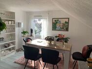 Großartige 3-Zimmerdachgeschoss Wohnung als Startschuss fürs eigene Zuhause erleben! - Vöhringen (Bayern)