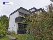 Esslingen-Kennenburg: Doppelhaushälfte in ruhiger Lage - Esslingen (Neckar)