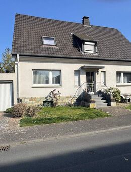 Zweifamilienhaus mit großem Garten - Lippstadt