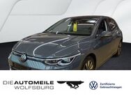 VW Golf, 2.0 TDI 8 VIII Move, Jahr 2024 - Wolfsburg