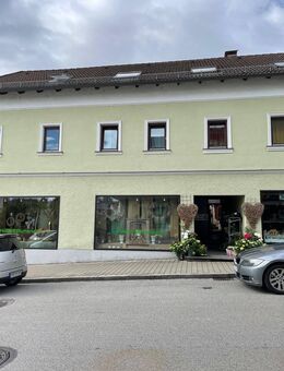 5 Wohnungen und 1 Laden zu verkaufen - 700 - Simbach (Inn)