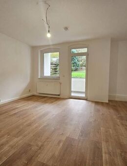 Hier wohnt man gerne, ruhige Lage mit Balkon - Aue