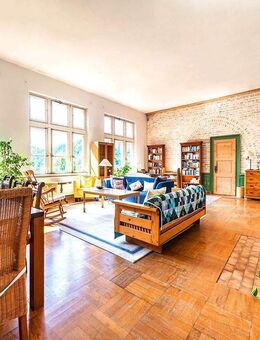 Architekturgeschichte mit Weitblick - Wohnen im historischen Schulhaus - Neckarsteinach