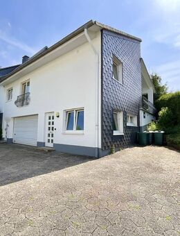 Stilvoll und modern - Einfamilienhaus mit Einliegerwohnung, Garage und Garten in Schwelm-Linderhausen - Schwelm