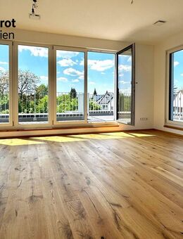 Exklusives Penthouse in grüner Umgebung - barrierefrei mit Aufzug in kleiner Stadtvilla & nachhaltigem energetischen Konzept - München