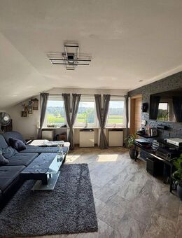 Moderne 3 Zimmer DG Wohnung mit Garten und Garage - Schechen