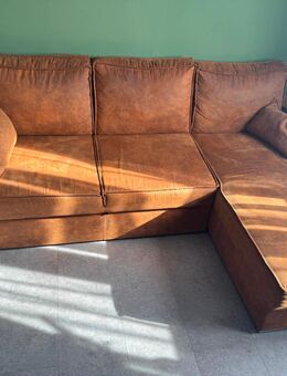 Couch mit Schlaffunktion, Federkern - Duisburg