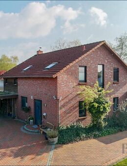 Ihr neues Zuhause in Schiffdorf: Stilvolles Haus mit Sauna, Sonnenterrasse und Traumgarten - Schiffdorf