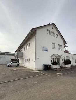 Haus zu VERKAUFEN / Gewerbefläche mit Lagerhalle und Wohnraum / Nähe Stuttgart - Unterensingen