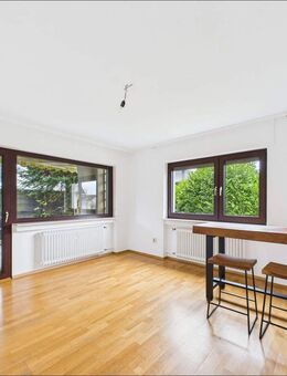 Zwei Leben unter einem Dach: Freistehendes Zweifamilienhaus mit Garten in Haibach. - Haibach (Regierungsbezirk Unterfranken)