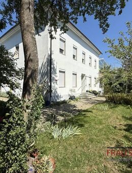 Ihr neues Traum-Penthouse in Engen Exklusives Wohnen mit toller Aussicht Erstbezug nach Umbau/Neubau zum 01.10.2025 zu vermieten - Engen