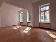 individuelle und großzügig geschnittene 3-Zimmerwohnung in der Schweriner Paulsstadt - Schwerin