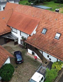 Anwesen mit zwei Wohnungen, großer Werkstatt, 2 Gewölbekellern und Garten - Malsch (Landkreis Karlsruhe)