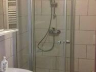 Businessapartment mit Bad und Küche, 1,40mx2,00m Bett, Full-HD TV, WLan, Komplettausstattung - Reutlingen