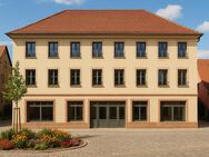 Charmantes Wohn- und Geschäftshaus in Roth: 20 Mikroapartments & Ladeneinheit - Roth (Bayern)