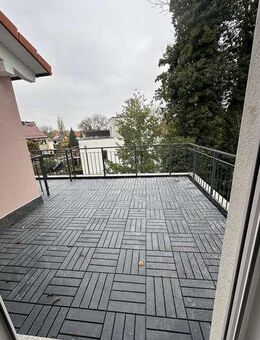DG Wohnung mit großzügiger Terrasse im Grünen - Neubau - Berlin