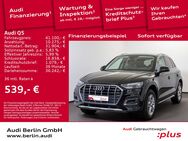 Audi Q5, TFSI e advanced qu ALCANT, Jahr 2021 - Berlin