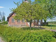 Denkmalschutz: Charmante 3-Zimmer-Wohnung unter Reetdach - idyllisch und gemütlich - Thandorf