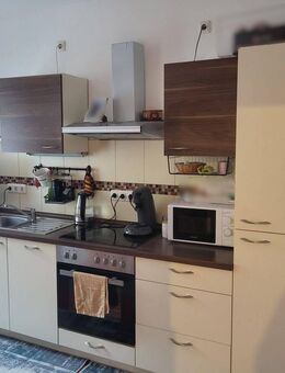 Attraktive 2-Zimmer-Wohnung- zentral in Apolda - Ideal für Singles oder Paare (1.Obergeschoss) - Apolda
