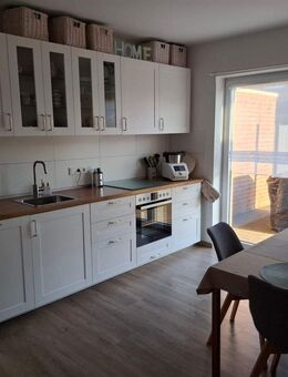 Schöne, neuwertige Doppelhaushälfte in Moormerland - Moormerland