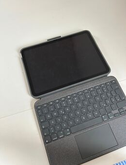 Apple iPad 10 (10. Generation) + Logitech Combo Touch Case mit Tastatur – Top Zustand & OVP - Berlin