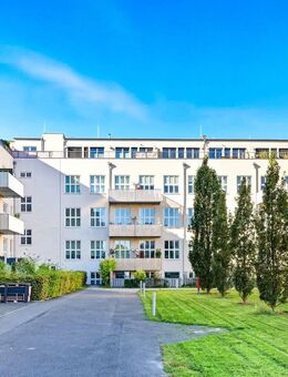 **Modernes Wohnambiente in Lichterfelde inkl. zwei Sonnenterrassen + TG-Stellplatz** - Berlin