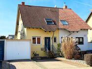 Familienglück im neuen Zuhause! Freundliche DHH mit schönem Garten, Terrasse u. Platz für die Familie - Meckenheim (Pfalz)