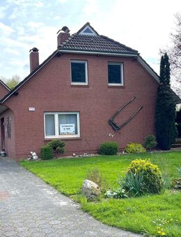 Einfamilienhaus mit Einliegerwohnung und separatem Baugrundstück in ruhiger Lage von Wiesmoor - Wiesmoor