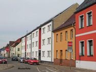 Einfamilien-Reihenmittelhaus mit Nebengebäude - Nordhausen