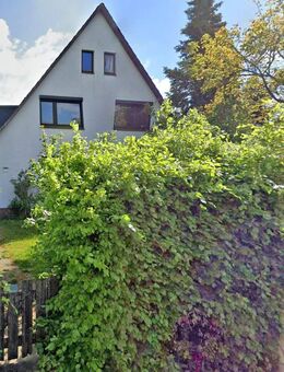 Zwei Immobilien auf einem Grundstück - renovierungsbedürftig - Hamburg