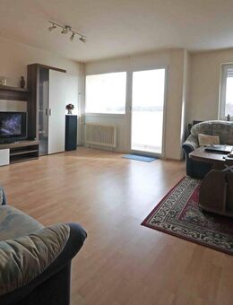 Gepflegte 2-Zi.-Whg. mit Balkon und TG-Stellplatz in der Buchenau - Fürstenfeldbruck