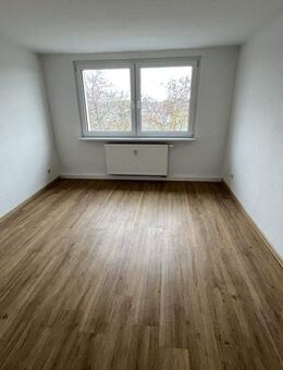 *Familienwohnung sofort bezugsfertig* - Eilenburg