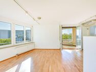 +++ Fernblick - hell & sonnig - S/W-Balkon - modern & toller Grundriss - energieeffizient & barrierefrei - inkl. EBK ... - Stuttgart