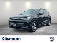 VW Tiguan, 2.0 l TDI Life, Jahr 2022 - Mosbach