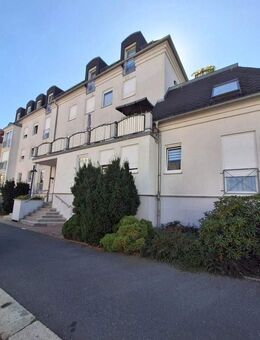 Objekt-Nr.: 8625 - schöne vermietete 2-Zimmer-ETW im 1.OG mit Balkon, Badewanne, Aufzug und TG-Stellplatz in traumhafter Wohnlage in Plauen - Plauen