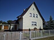 Einfamilienhaus mit 2 Garagen in ruhiger und bevorzugter Lage in Lübben - Lübben (Spreewald)