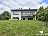 BERK Immobilien - Fernblick vom Feinsten: charmantes ZFH in Johannesberg - Johannesberg