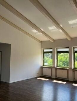 SESSLACH ** edle LOFT-Wohnung ca. 113 qm ** Dachterrasse 1.OG ** - Seßlach