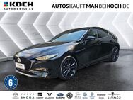 Mazda 3, SKY-X Selection °, Jahr 2021 - Berlin