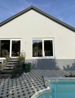 Haus am Pool für´s neue Jahr? - Adelschlag