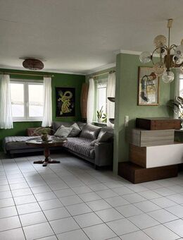 Ein Zuhause mit besonderem Charme - solide, gepflegt und voller Wohlfühlatmosphäre - Cleebronn