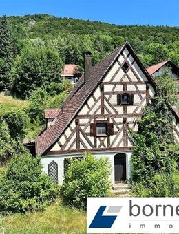 Für Liebhaber! Renov.-bed. Bauernhaus (Denkmalschutz) mit Scheune! - Happurg