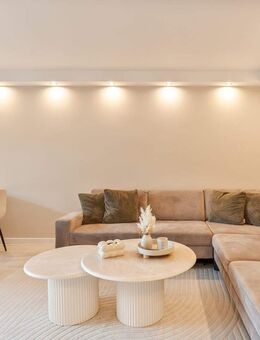 Wohnen mit Stil - sanierte Eigentumswohnung mit Südbalkon & grüner Aussicht - Berlin