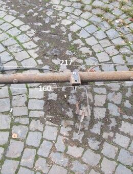 Peitz Wohnwagenachse gebr. ca 217cm vom Hobby Prestige 610 (back) - Schotten Zentrum