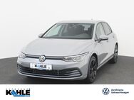 VW Golf, 1.0 VIII eTSI Life RFKApp-Connect, Jahr 2024 - Wunstorf