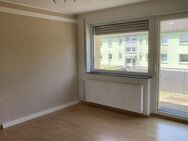 2 Zimmer/Küche/Bad Wohnung mit Balkon in kleiner Wohnanlage in Bexbach, Stettiner Str. 1 - Bexbach
